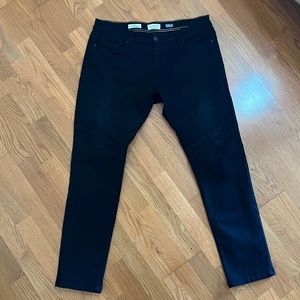 ***SOLD*** SCOTT JAMES SLIM FIT PANTS 36x32